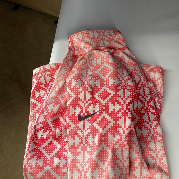 Nike Pro Dri Fit Qtr Zip Pullover, peach ombre’ - Picture 12 of 15